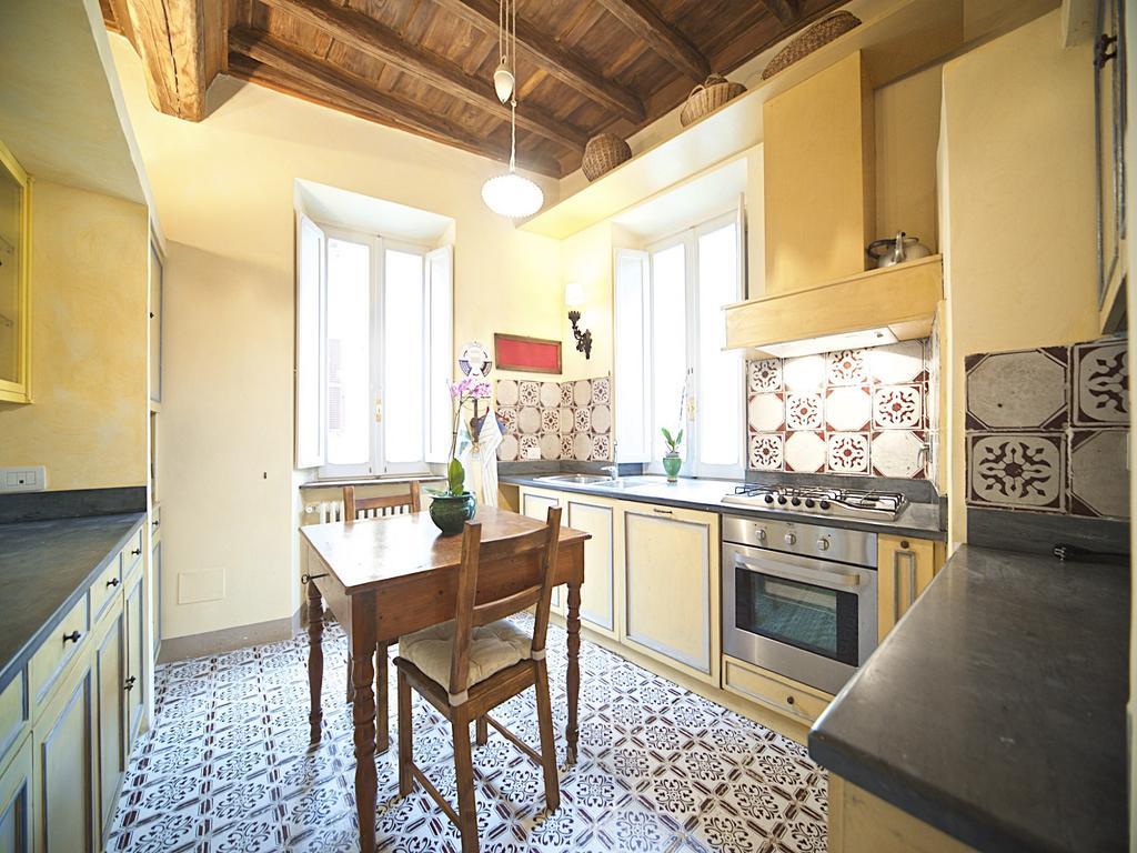 Charming Trastevere Apartment Roma Esterno foto