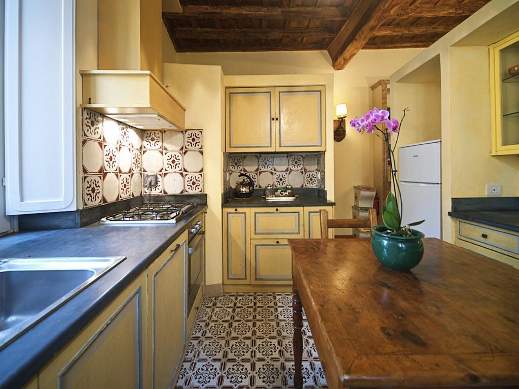 Charming Trastevere Apartment Roma Esterno foto