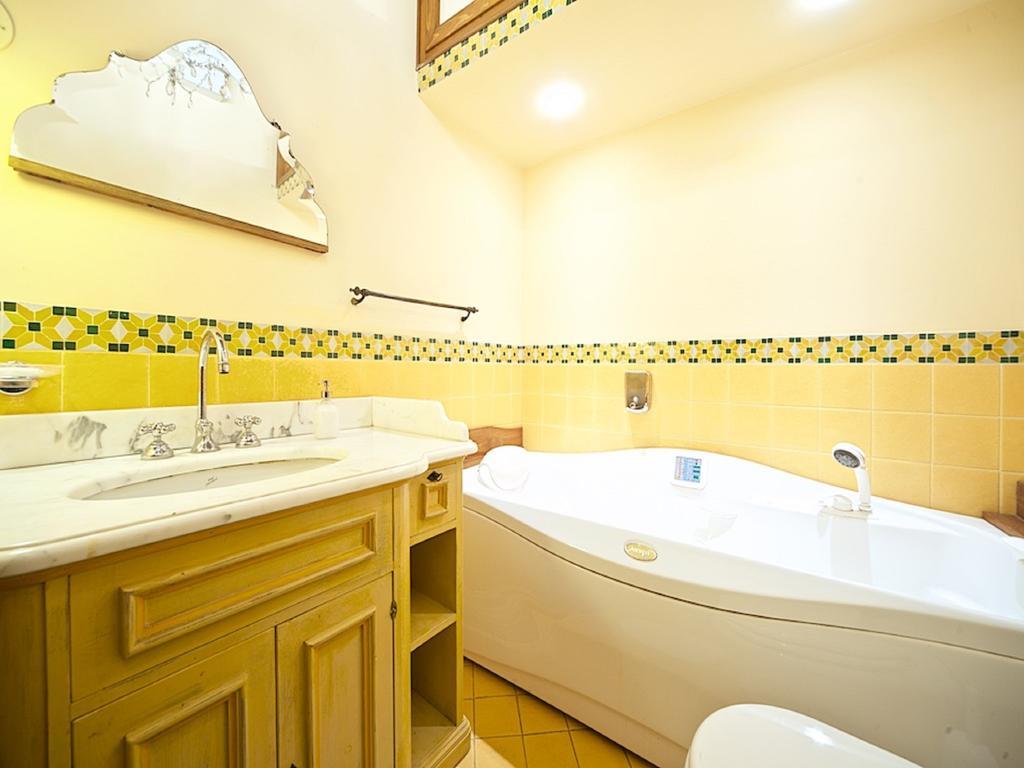 Charming Trastevere Apartment Roma Esterno foto
